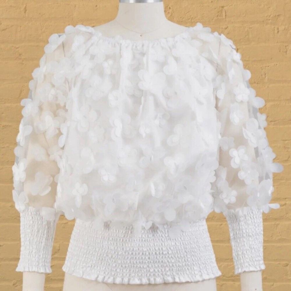 Elegant White 3D Flower Mesh Top Puff Sleeve Size M NWT